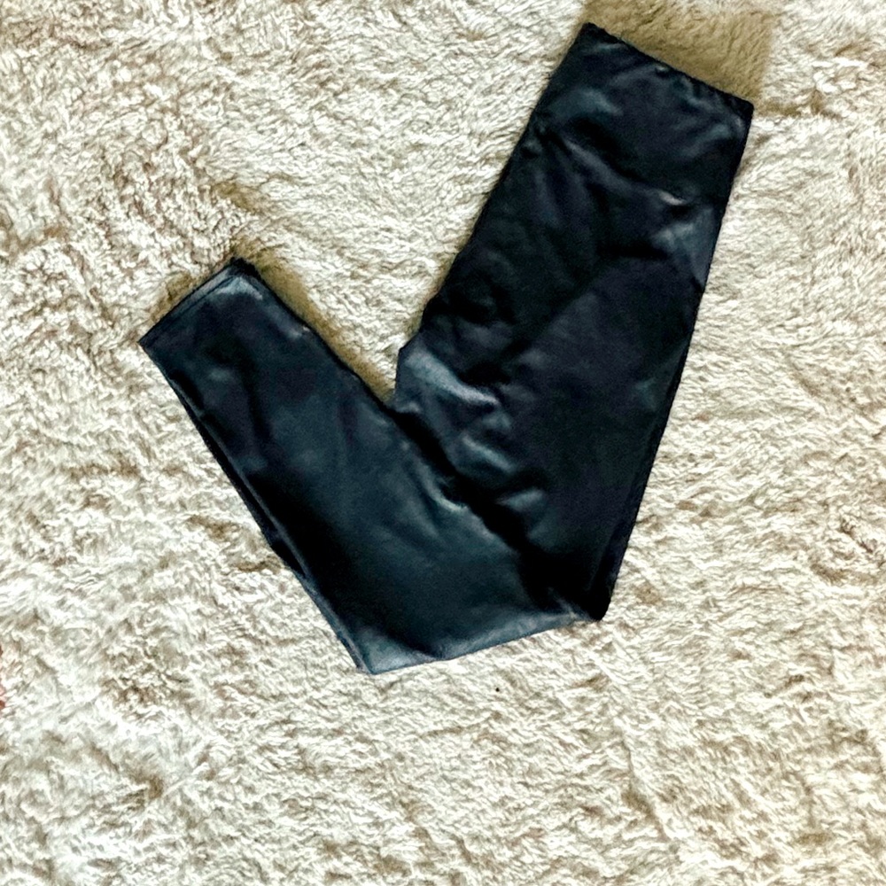 Adore Me Walk Pop Faux leather leggings